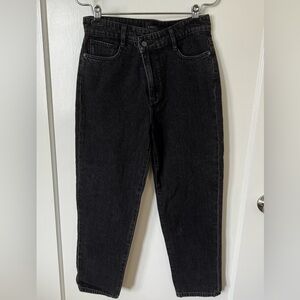 Nique Crossover Taper Jeans